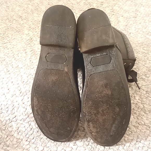 143 Girl Jala Boots - Picture 7 of 9